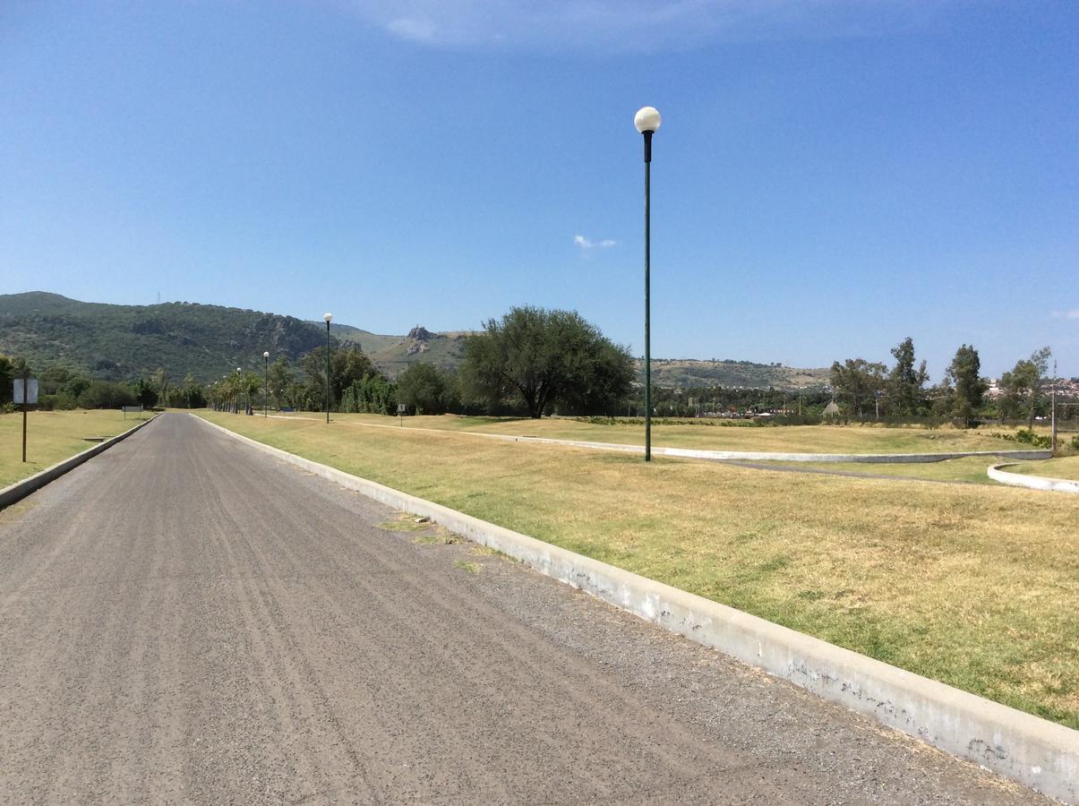 Hotel Y Parque Acuatico La Caldera Abasolo Eksteriør billede