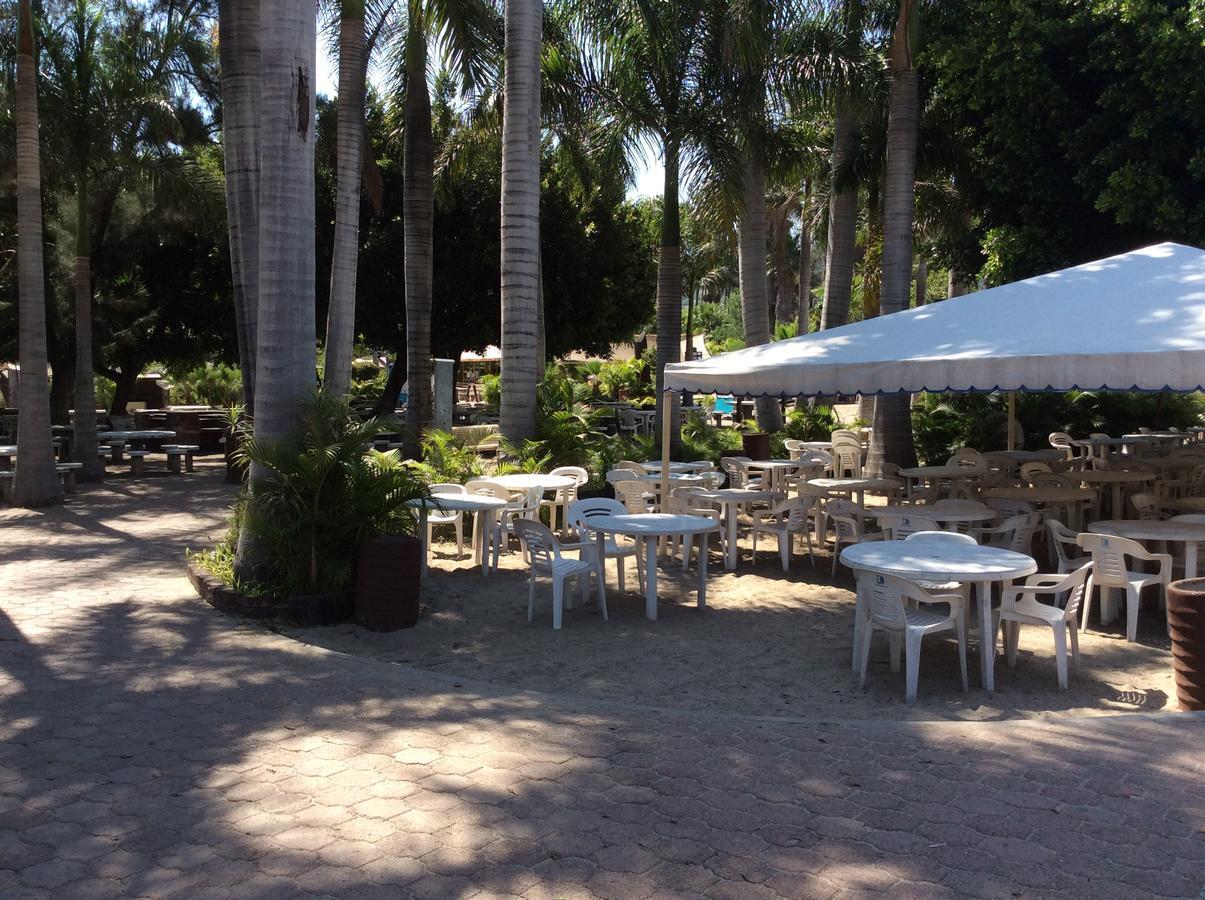 Hotel Y Parque Acuatico La Caldera Abasolo Eksteriør billede